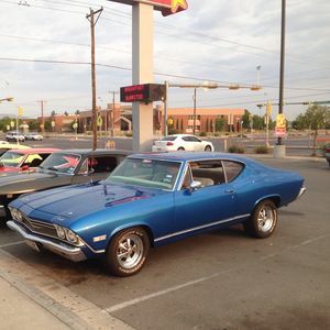 Meet your Posher, Victor